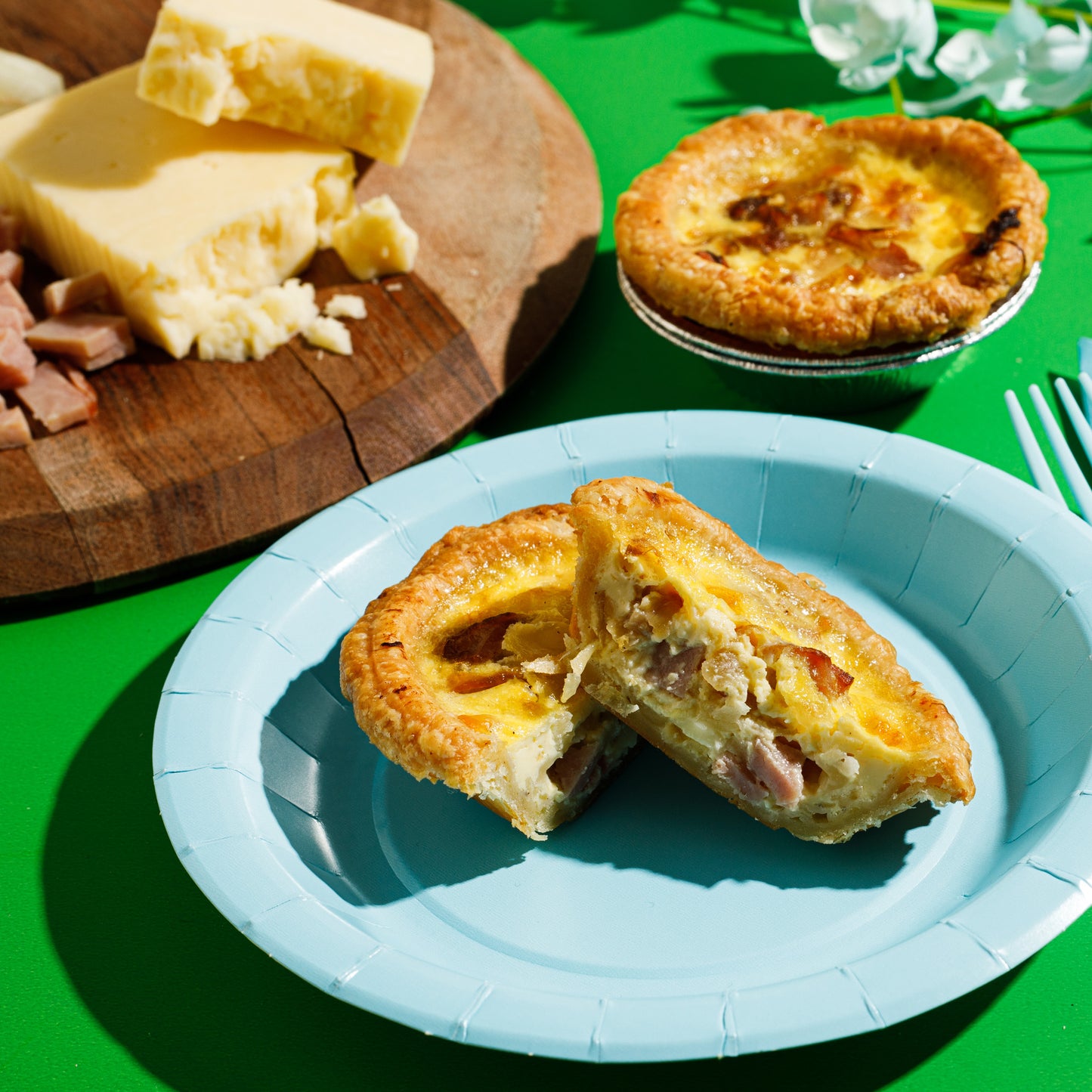 Caramelized Onion, Ham, Gruyere Quiche (mini)